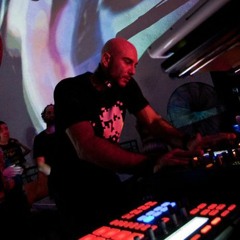 DJ Sets & Mixes