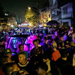 MC Gw, MC Kalzin - Ela Vai Descendo Rave (DJ Tezinho)
