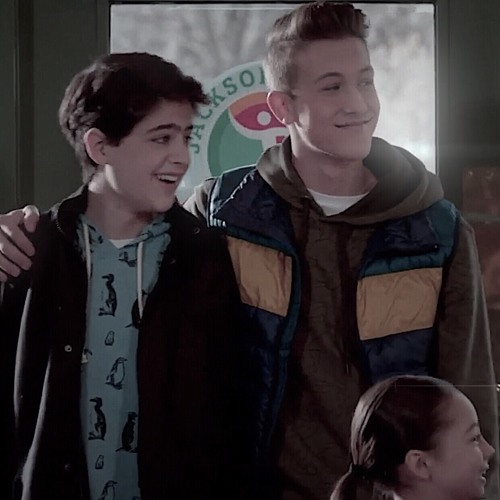 𝙉𝙤 𝙩𝙚𝙖𝙧𝙨 𝙡𝙚𝙛𝙩 𝙩𝙤 𝙘𝙧𝙮