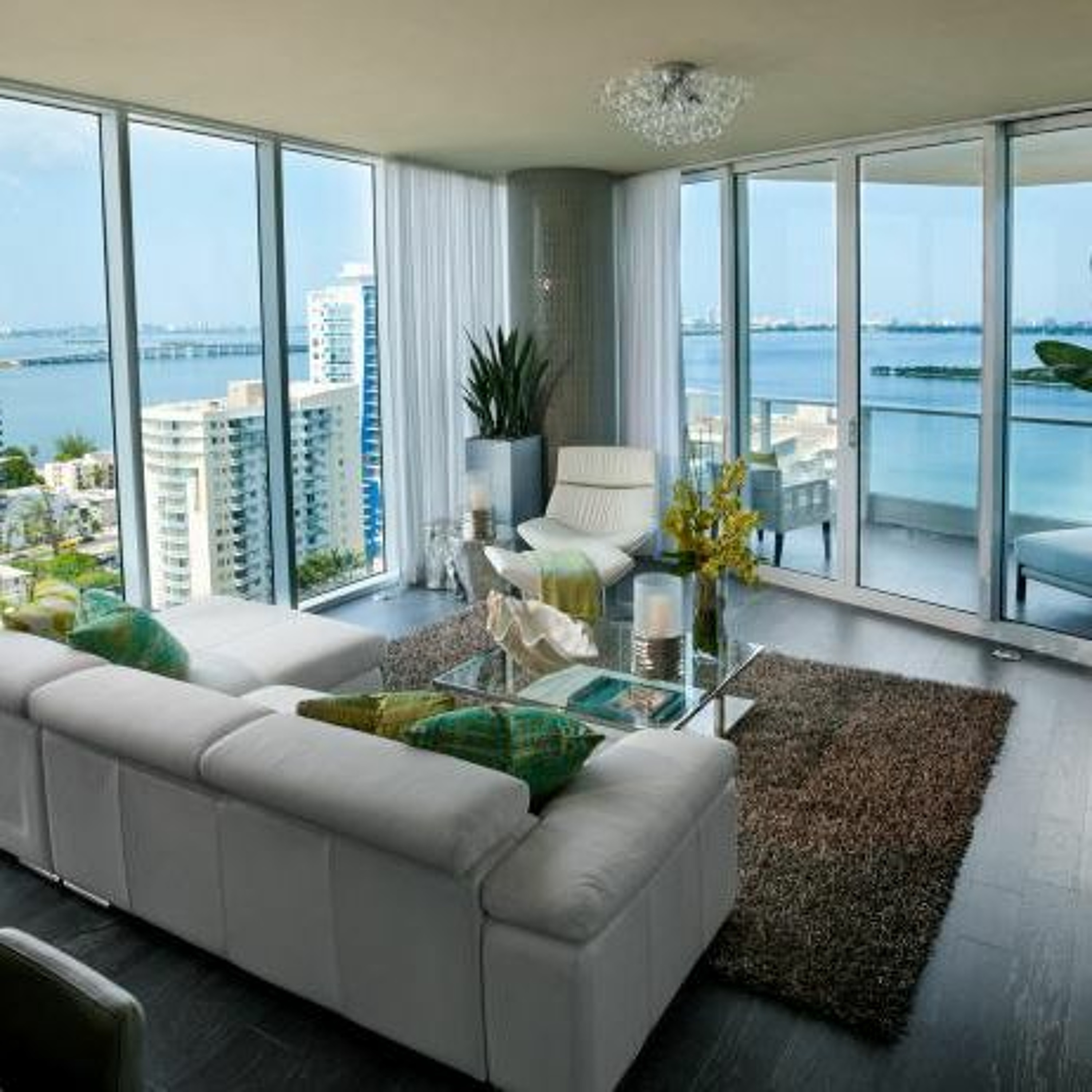 How to Buy Furniture for Your Vacation Rental episode artwork
