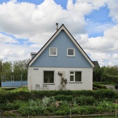 Thuis Met Z'n Drieen