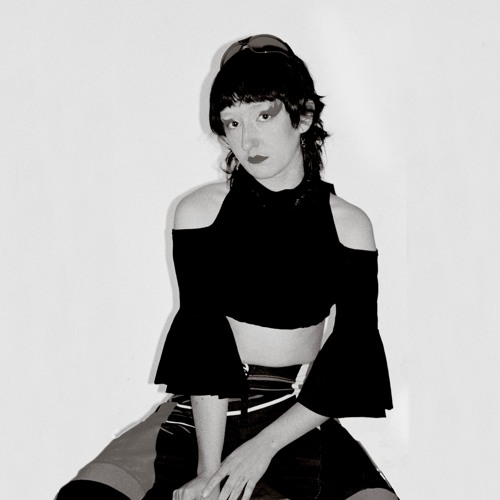 Concept In Practice: Moonbow's 'Piano Drone' Mix