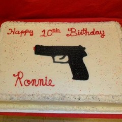 '̿̿//̵͇̿̿_plastic/̵͇̿̿/'̿̿ ̿ ̿̿gun ̿ ̿̿=ε ̿ ̿̿ ̿ ̿̿ ̿ ̿̿