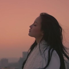 Lee Hi - Breathe