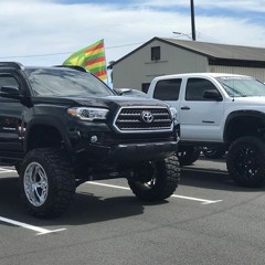 𝓘𝓷 𝓣𝓱𝓪 𝓚𝓲𝓽𝓬𝓱𝓮𝓷