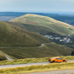 Caosting - Benji B, J Money, K RoLL