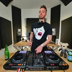Live Studio Set - April Session