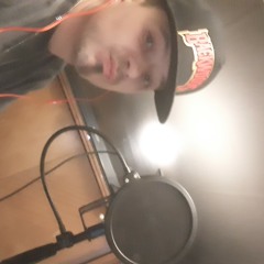 SongName:[GROW OLD] Artist:[ MESSYBTHEKING FT DWEEZY]  PROD BY.[  G-REY IN DLS STUDIOS]