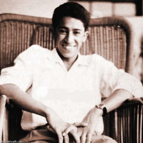 عصورة ووردة - عبدالكريم عبدالقادر