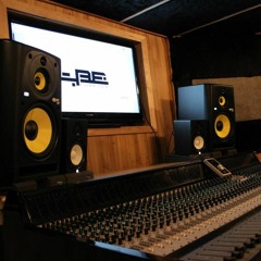 Ghost Ft. Tone Low - No Frauds