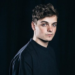 Martin Garrix, Headhunterz - Circus (Extended Mix)