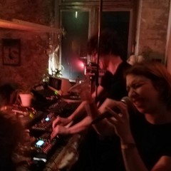 tausendpixelkurzekante live - Schaltzentrale Hamburg