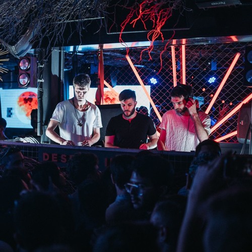 Maxi Degrassi - Desert In Me @ Warm Up Gorje Hewek & Izhevski