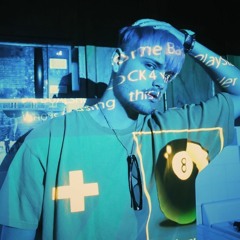 6 Dogs - Suburban Teen Anthem/Waffle House (snippet)