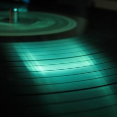 Live Mix at Vinylirium Radioshow on Kanal K 05.04.2019