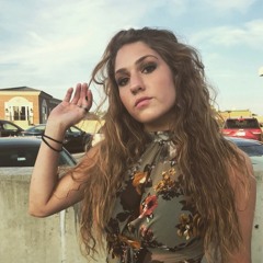 Riana Doretti- We dont have to take our clothes off (COVER)