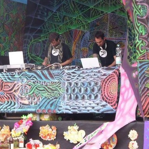 CRACKED NOZES | Sangoma Records Series Vol.43 | 03/04/2019