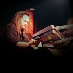 Be Funky ( Levente Gyarfas trio)