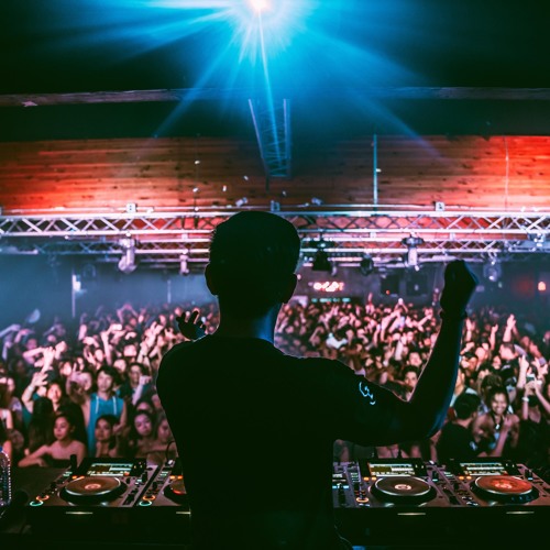 NESZLO Live @ UWU LA 4/6