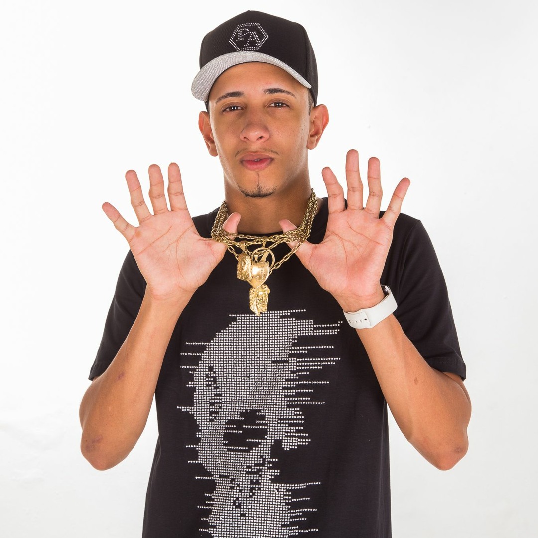 Stream SET MIXADO 002 DJ ZEBRINHA ( MUITO RITIMO ) by ZEBRINHA