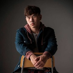 Thunder - Baigaagaar min huleen avah uu?