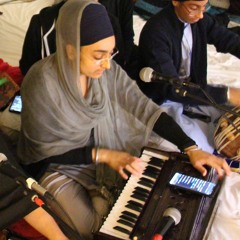 Preeth Preeth Gureeaa Mohan Laalanaa - Bibi Kulwinder Kaur Jee