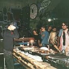 Deep techno