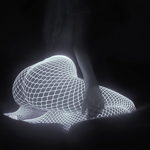 @RozeiMusic - Buzzin! [Prod. @DeadSxmmy]