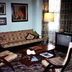 90's Living Room Session