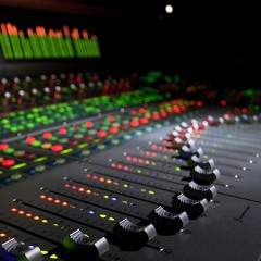 Enlowdy & Angel La Eminencia (Ella me pide duro)