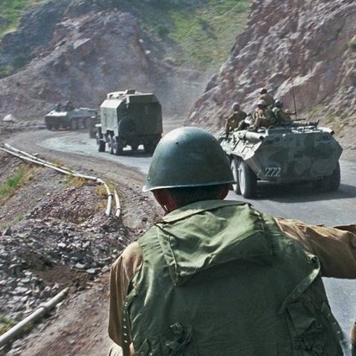 дождь идет в горах афгана. афганистан песня. контингент дождь идет в горах афгана. афганистан песня. афганские песни лазурит.