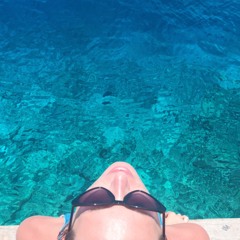 Cheval Blanc Randheli Lunch time live mix #25 White Bar @luxury_resort_djs