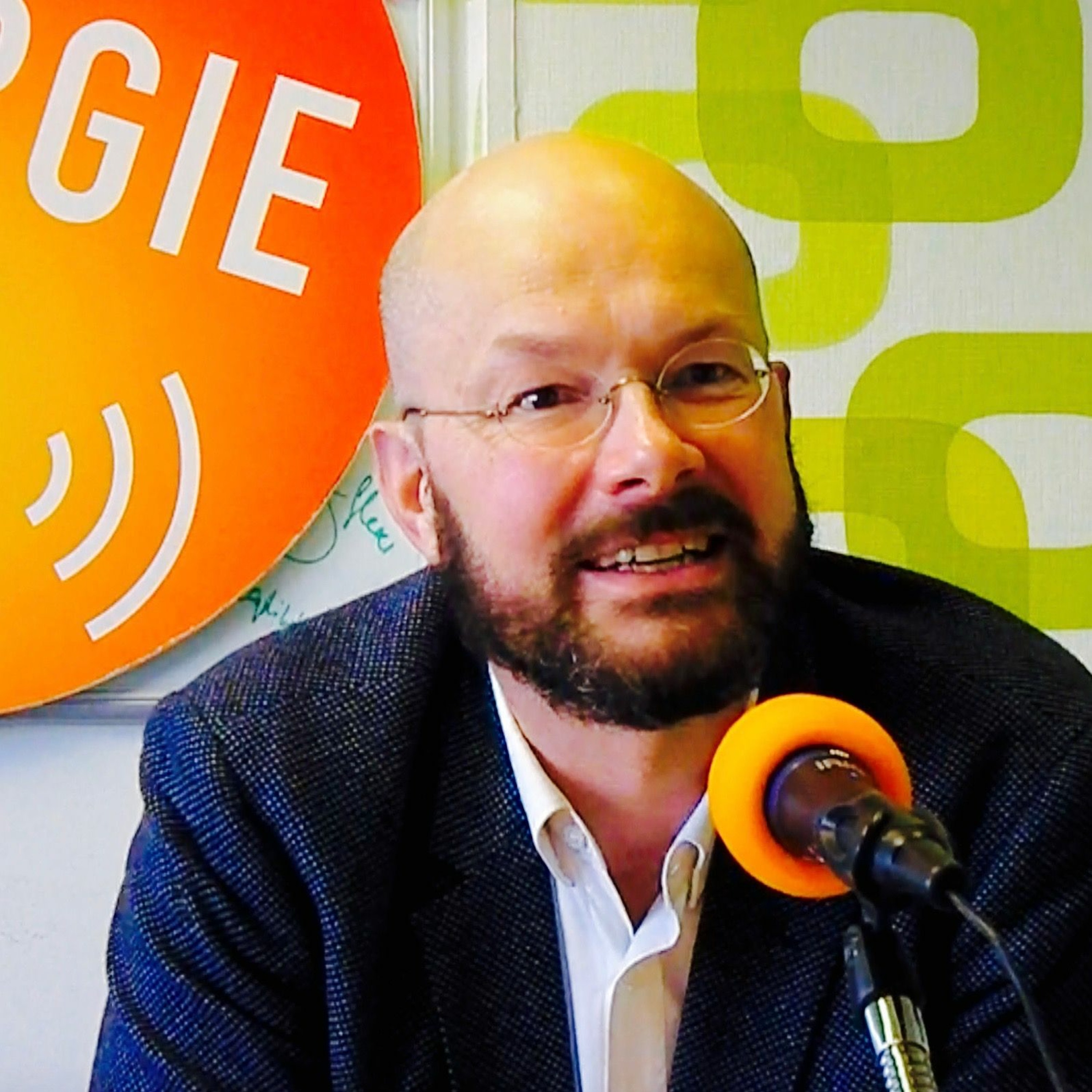 Afl. 48: Donald Pols (Milieudefensie) over waarom hij en 17.379 mensen Shell voor de rechter slepen