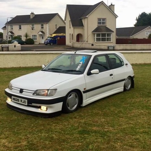 🚗