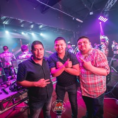 Mix En Vivo Desde El Bravo Disco