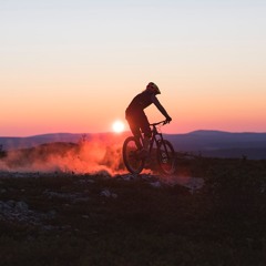 Trucks Passing By on Icy Road, Vehicle - Only in Lapland - Lapland Sound Collection