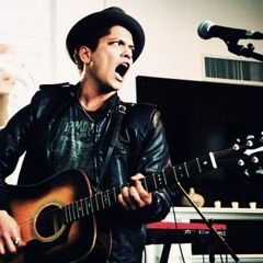 BRUNO MARS - BEAUTIFUL GIRLS VS TAMBOR CONGA FUNK REMIX ( DJ MAX DE NOVA CIDADE ) 2019