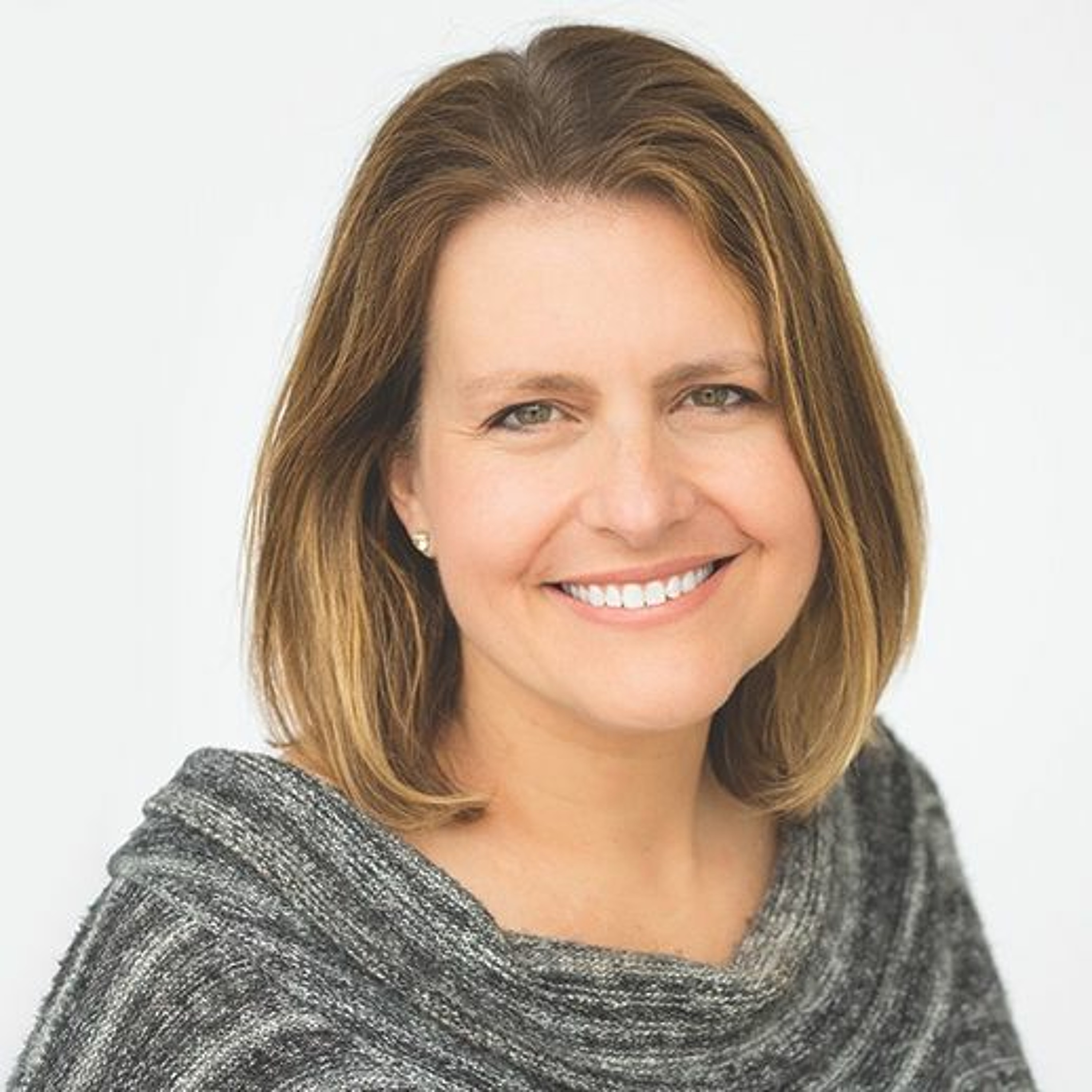Episode 4 - Local Crate Chief Marketing Officer and Serial Entrepreneur Erin Newkirk episode artwork