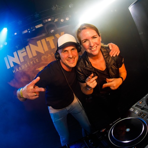 Dana vs Luna @ INFINITY 2019 - Next INFINITY 1st February 2020 @ De Ster Nieuwkuijk