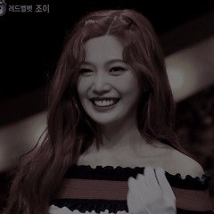 𝘊𝘭𝘰𝘴𝘦 𝘵𝘰 𝘮𝘦 / 나에게 가까이