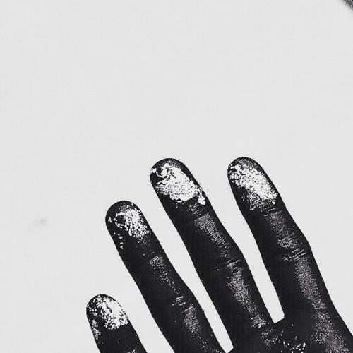 Stream the flowers are still standing by base Listen online for free