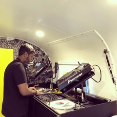 Faces Airwaves #001 | Emilio Sanchez