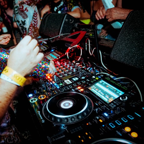 Deep house 3