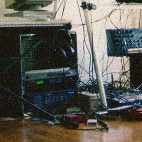 Aquarian - Yanny (Unreleased)