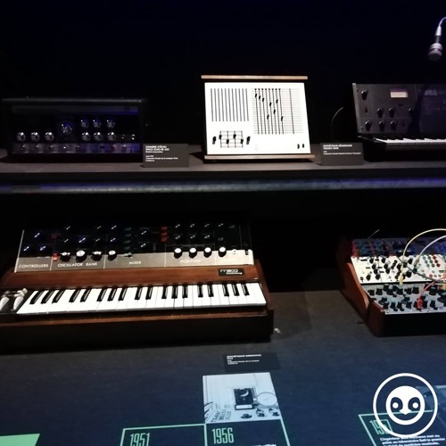 deep story nr. 119 l expo electro l by Uner