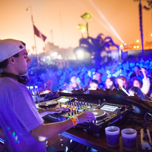 2019.27.04 - Ammo Avenue @ Crazy Dock, Lima, Perú