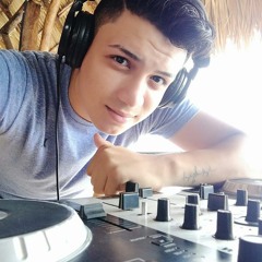 DJ LUIS REYES LIVE PODCAST BY SKY 102.9FM