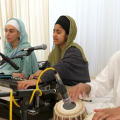 Aarti Kirtan - Bibi Darshan Kaur Ji
