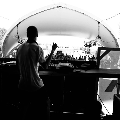 Let the summer begin... May 2019 Mix
