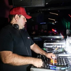 Chino Carabajal - warm up tocadisco - 30 de Abril